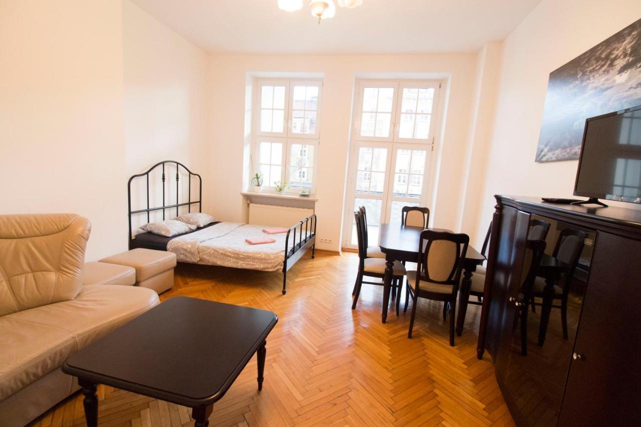 Happy Estate Apartments - Rynek Wroclaw Exterior photo